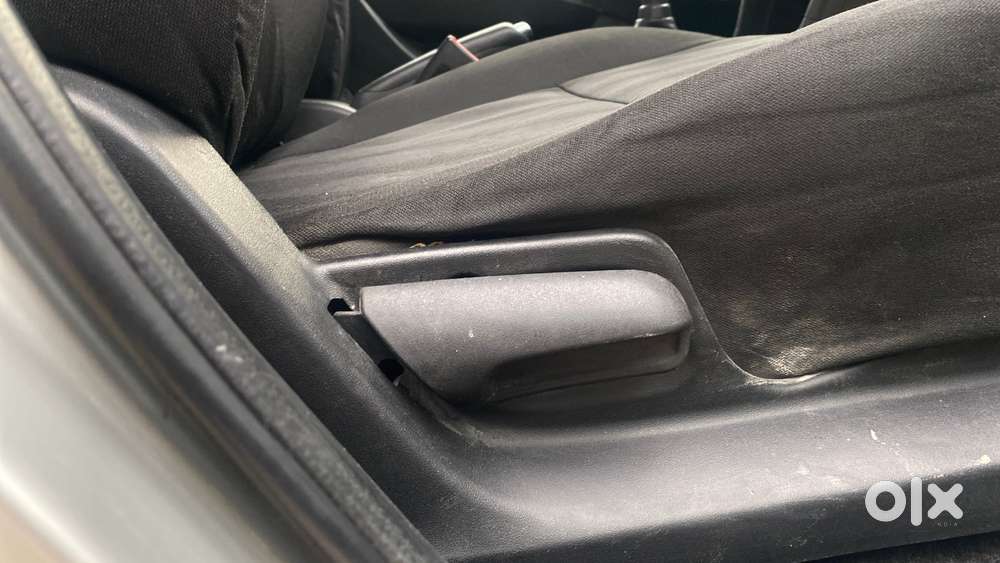 Maruti Suzuki Swift Vxi, 2013, Petrol