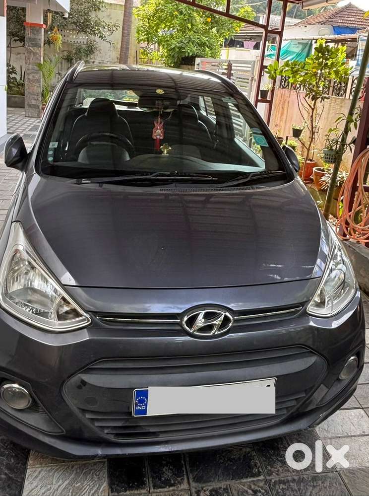 Hyundai Grand I10 Sportz 2015