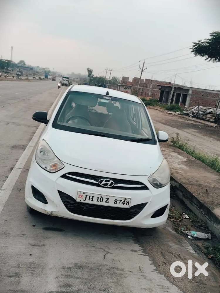 Hyundai I10 Sportz 2011