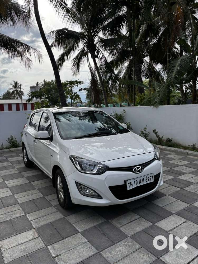 Hyundai I20 Petrol Manual 2013