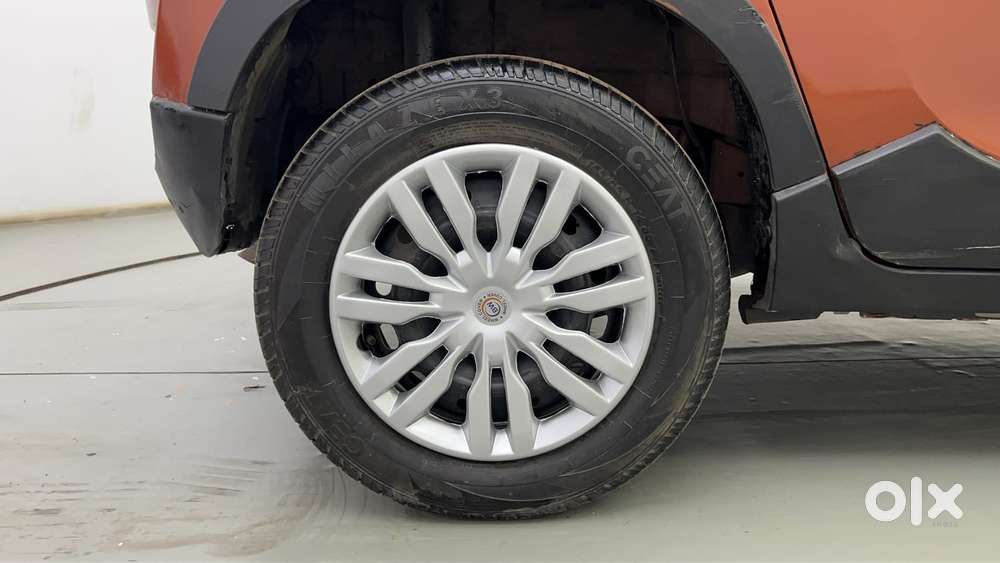 Mahindra Kuv 100 2016-2017 Mfalcon G80 K6, 2016, Petrol