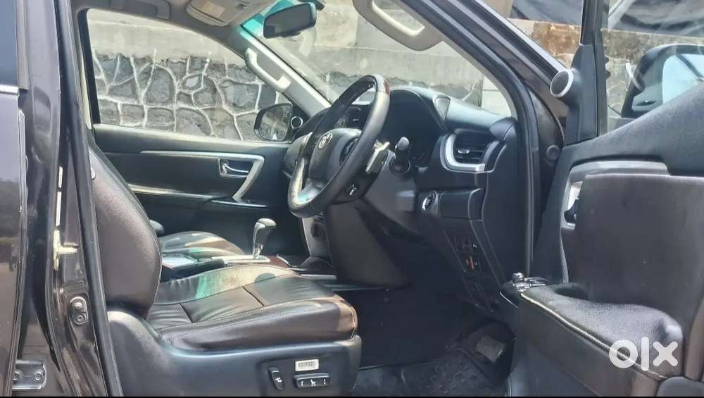 2018 / 2019 Fortuner Automatic 4×2 First Owner For Just 26,99,000/-