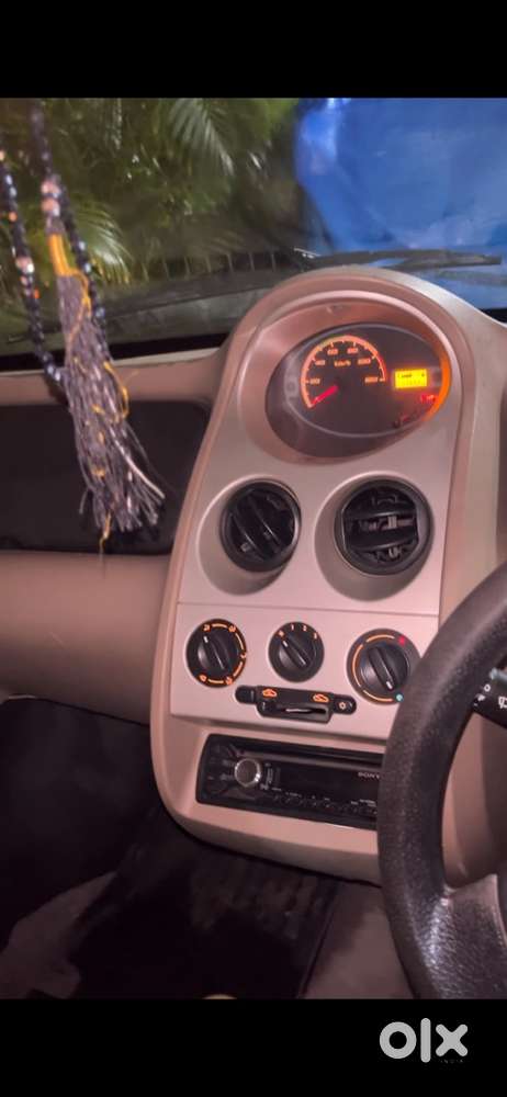 Tata Nano Petrol 2013