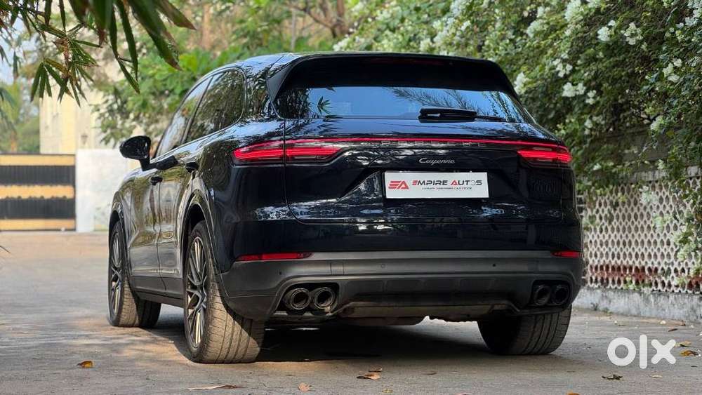 Porsche Cayenne Platinum Edition, 2023, Petrol