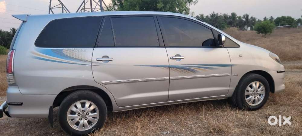 Toyota Innova 2.5 Vx 8 Str, 2009, Diesel