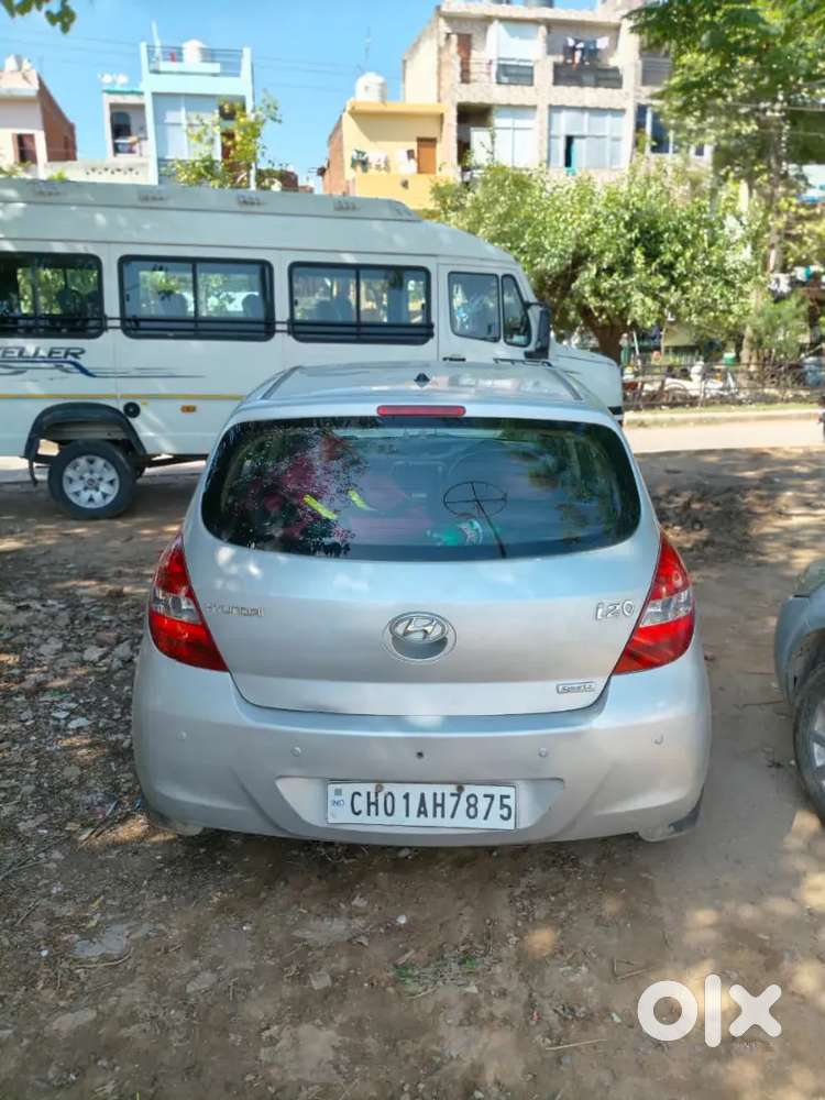 Hyundai New I20 2011 Petrol 150000 Km Driven