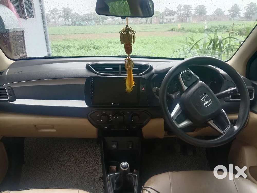 Honda Amaze 2023 Petrol Manual 60000 Km Driven