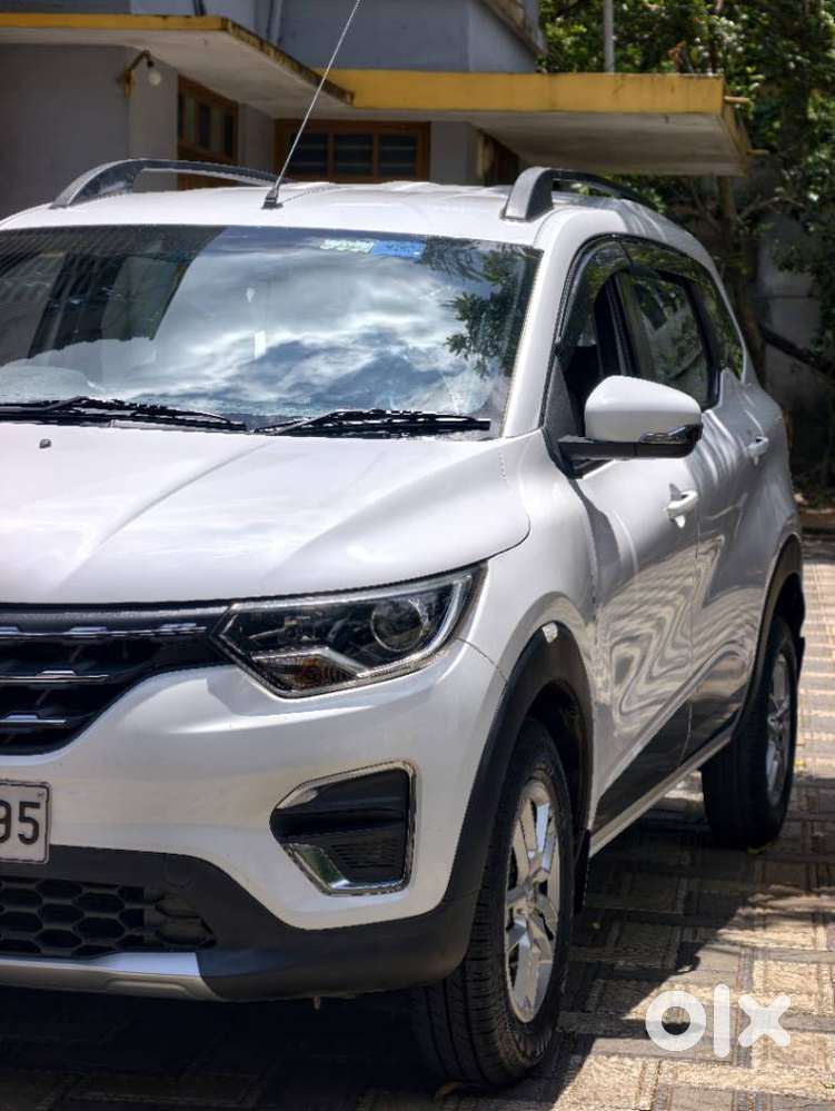 Renault Triber Rxt, 2019, Petrol