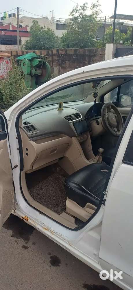 Maruti Suzuki Ertiga 2013