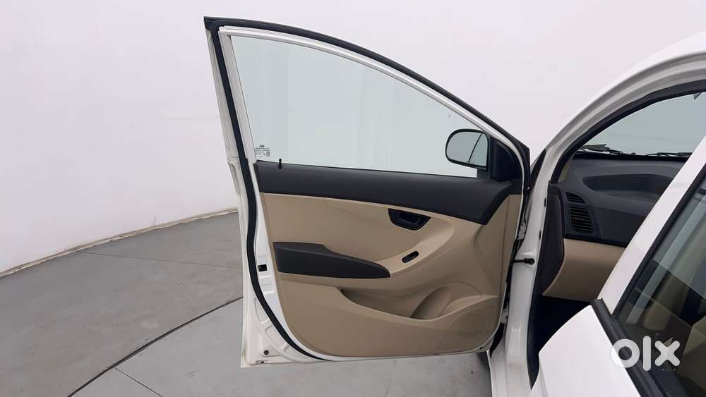 Hyundai Eon 0.8 Magna Plus Airbag, 2017, Petrol