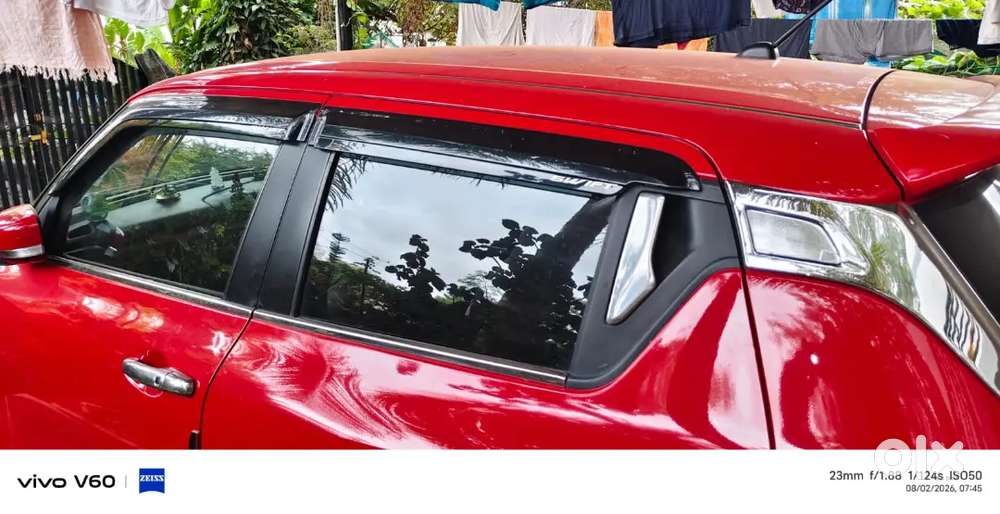 Maruti Suzuki Swift Zxi Ags 2023 Urgent Sale