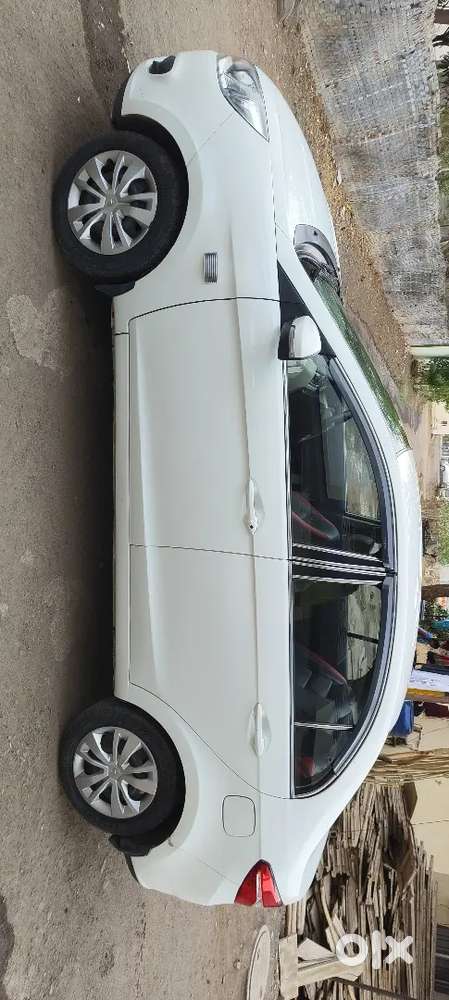 Tata Zest 1.2t Revotron 2016