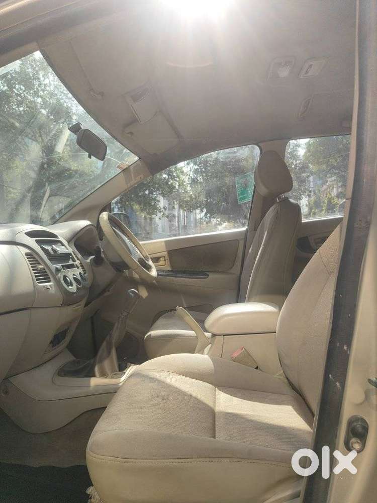 Toyota Innova 2.5 G (diesel) 7 Seater, 2008, Diesel
