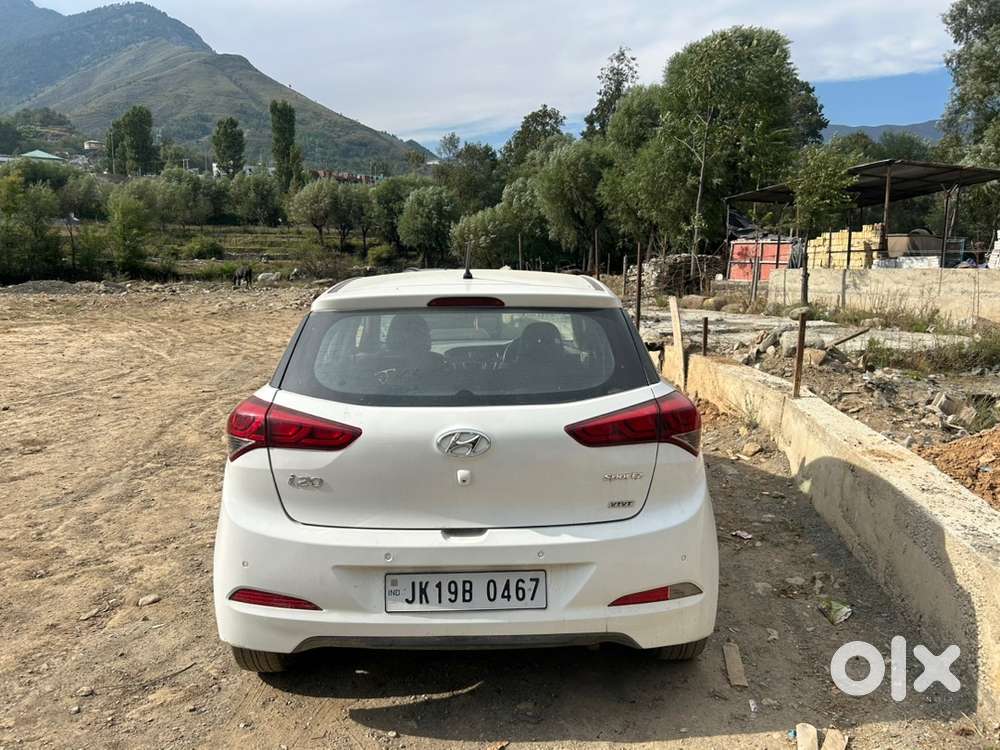 Hyundai I20 Petrol Automatic 2016