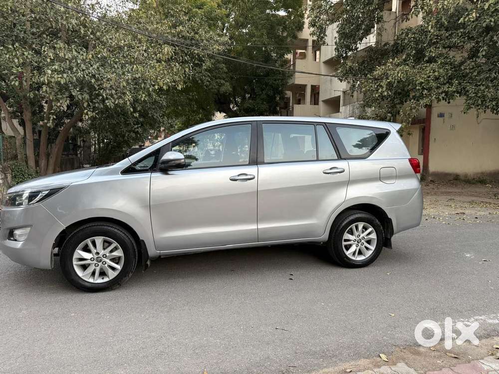 Toyota Innova Crysta