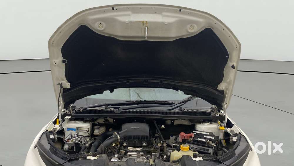 Tata Nexon Smart Plus S 1.2 Revotron Petrol 5 Mt, 2025, Petrol