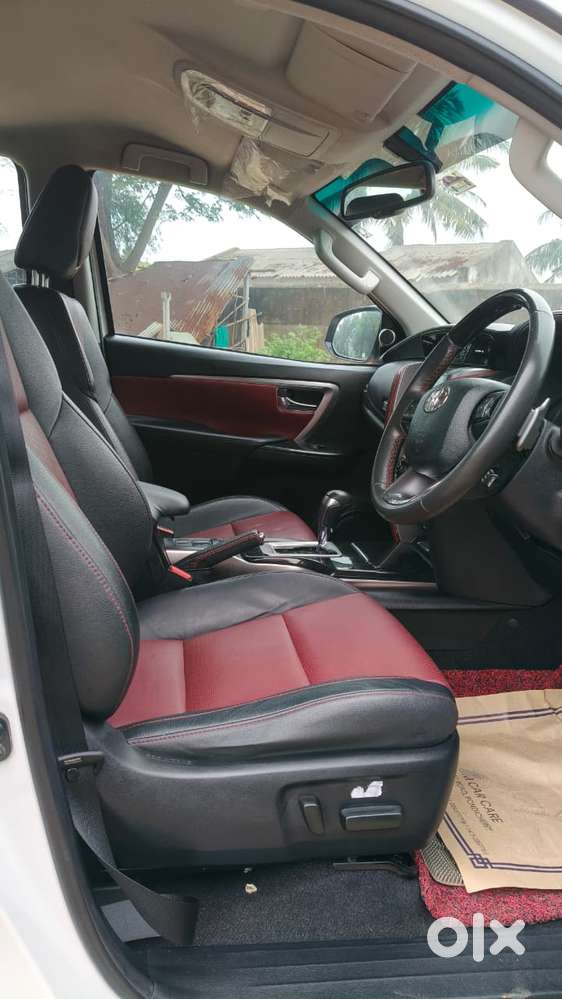 Toyota Fortuner Legender 4x2 At 2.8, 2023, Diesel