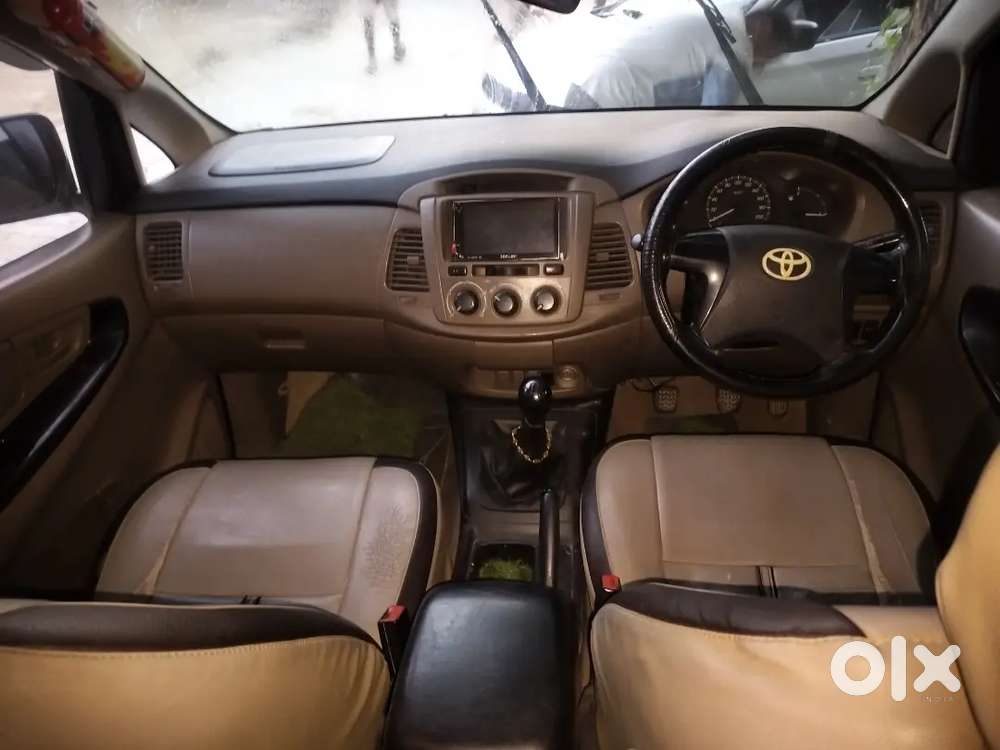 Toyota Innova 2016 Diesel 148000 Km Driven
