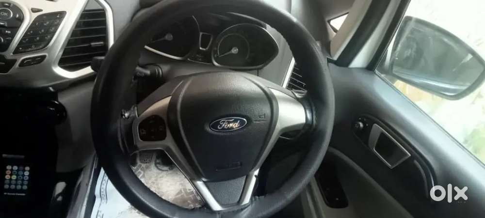 Ford Ecosport 2015 Model मैनुआल पेट्रोल