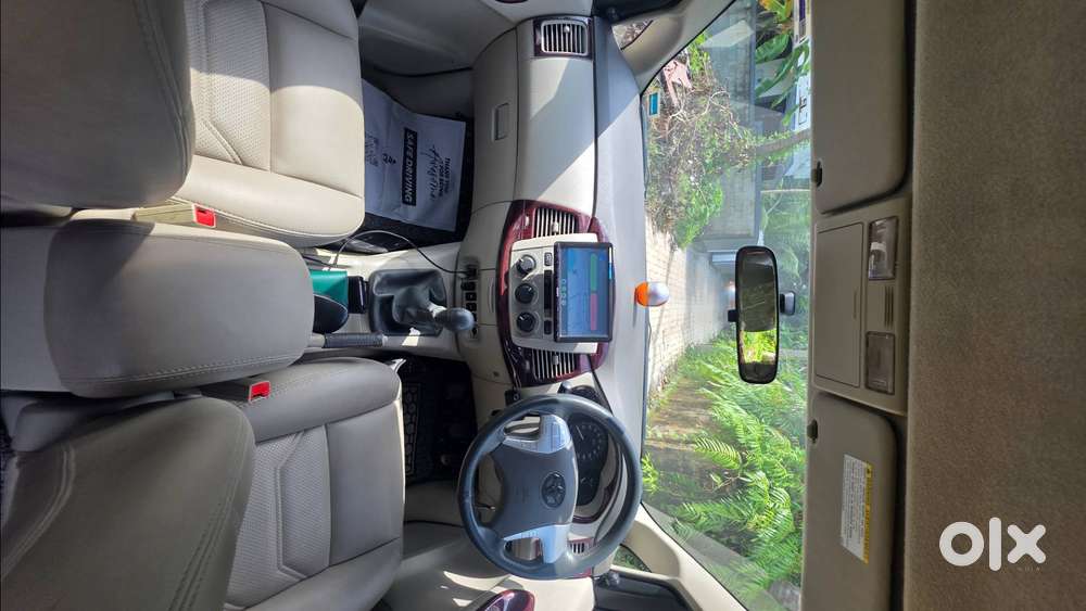 2013 Toyota Innova 2.5 Gx (v-variant Upgrades)  Very Low Kilometer
