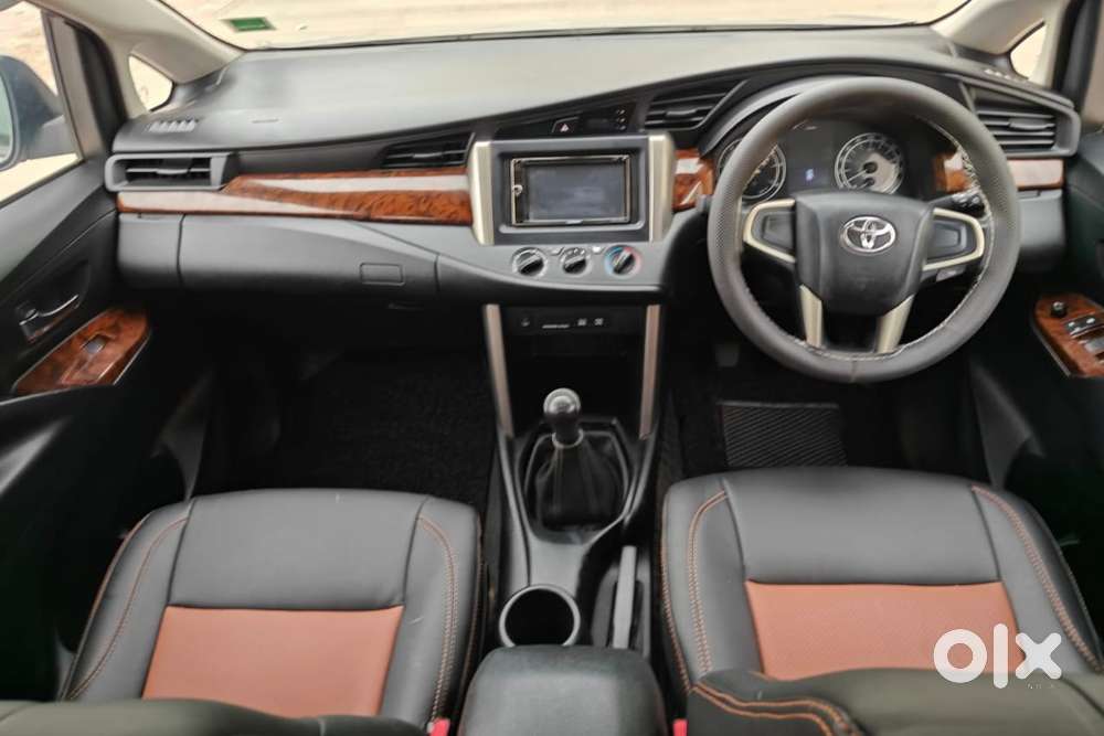 Toyota Innova Crysta 2.8 Gx At 8s, 2018, Diesel