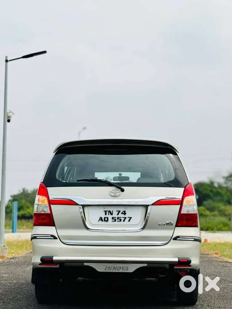 Toyota Innova 2.5z