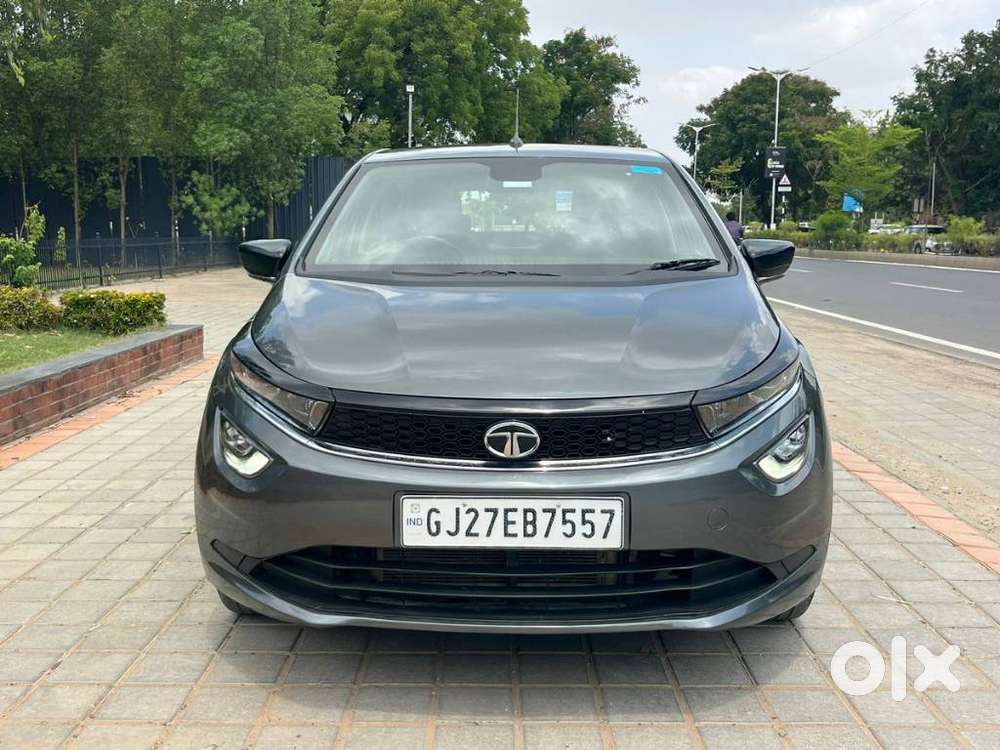 Tata Altroz 1.2 Xza Petrol Dct, 2022, Petrol