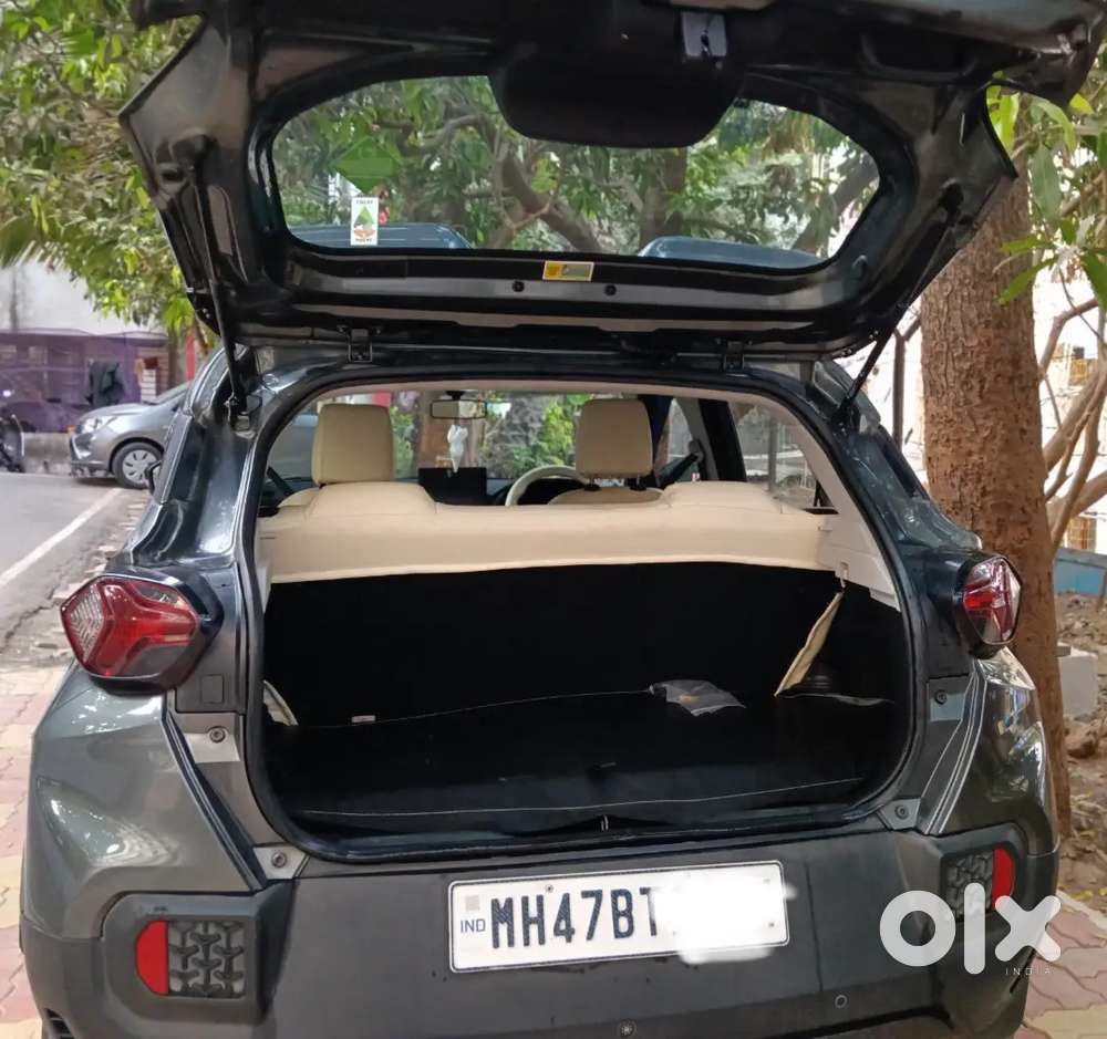 Tata Punch Pure Cng