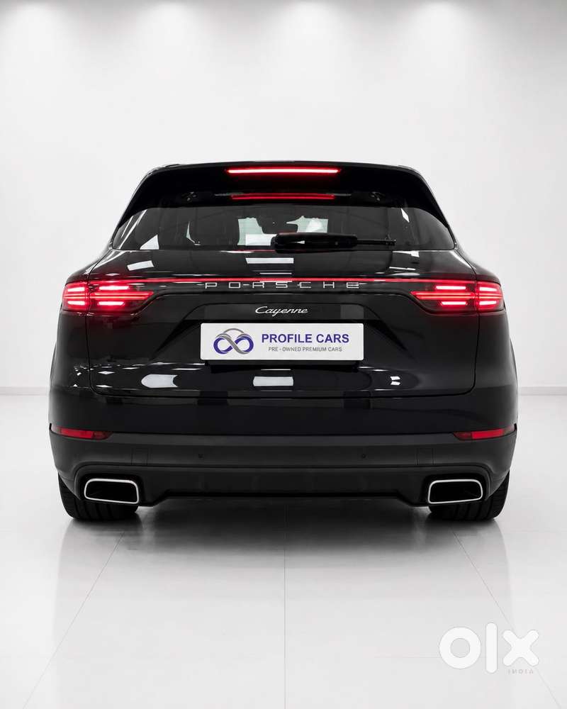 Porsche Cayenne Base, 2023, Petrol