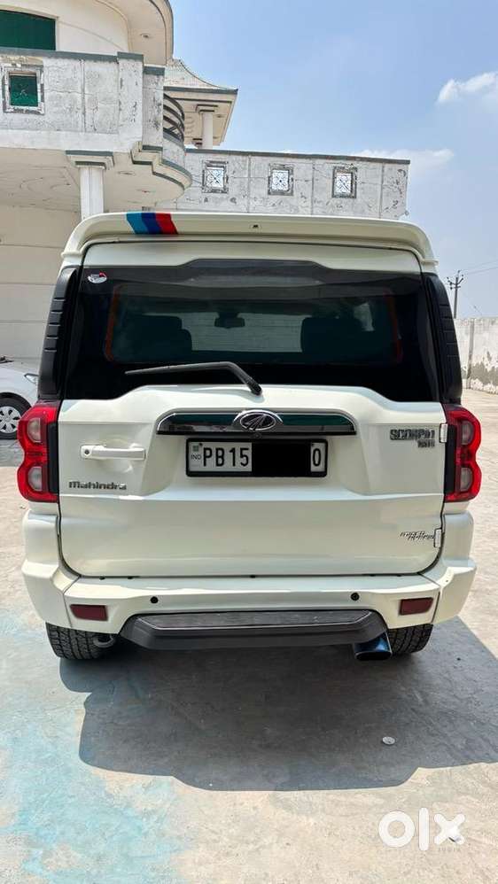Mahindra Diesel Car 2018