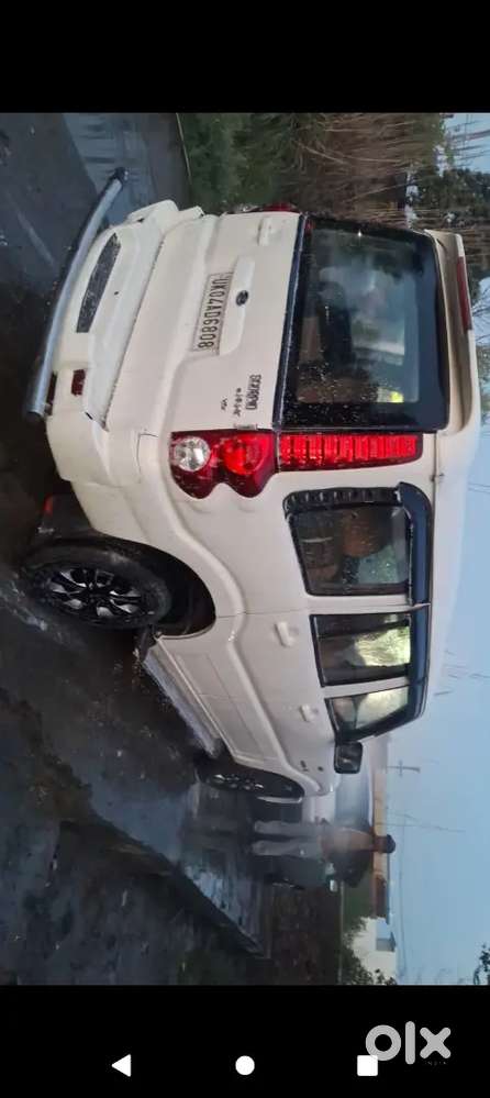 एक नंबर कंडीशन है गाड़ी में कोई भी प्रॉब्लम नहीं है