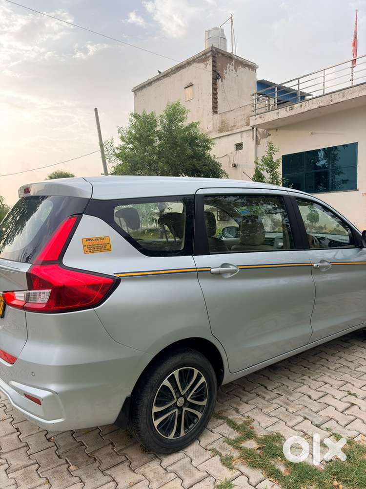 Maruti Ertiga Vxi 2022