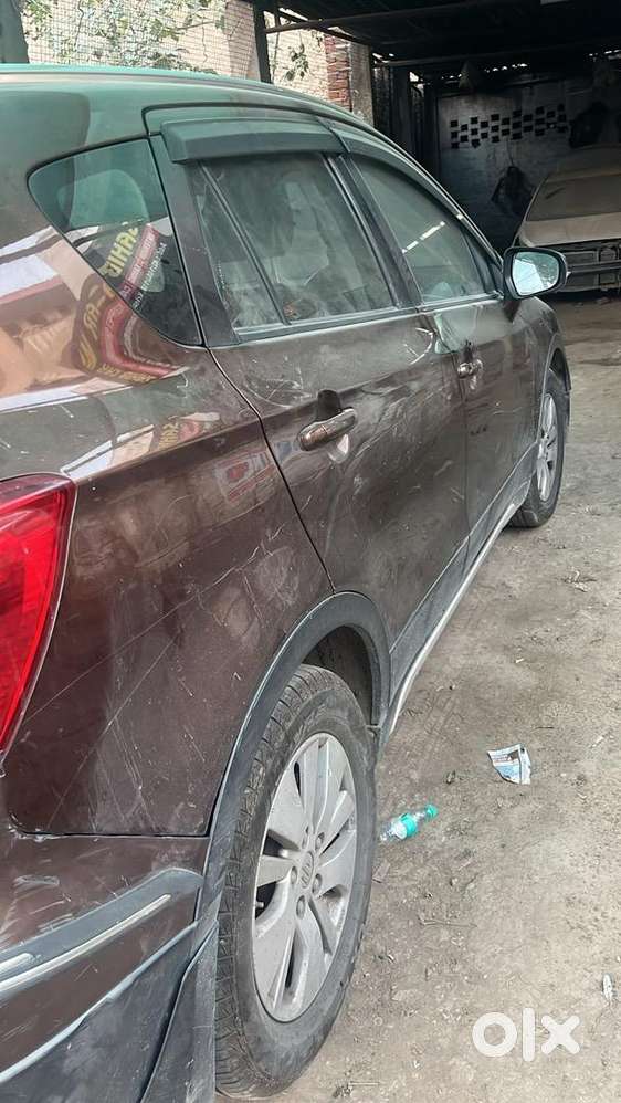 Maruti Suzuki S Cross 2015 Diesel Well Maintained