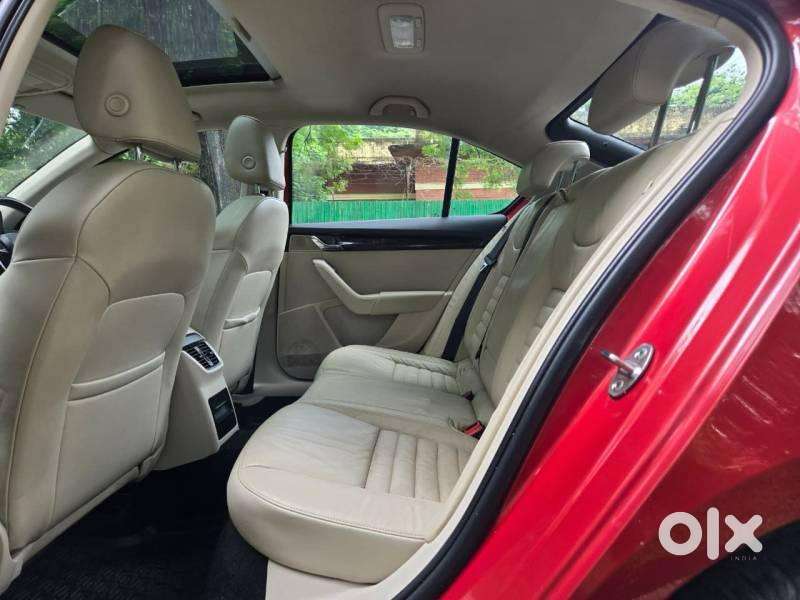 Skoda Octavia 1.8 Tsi At Style Plus, 2017, Petrol