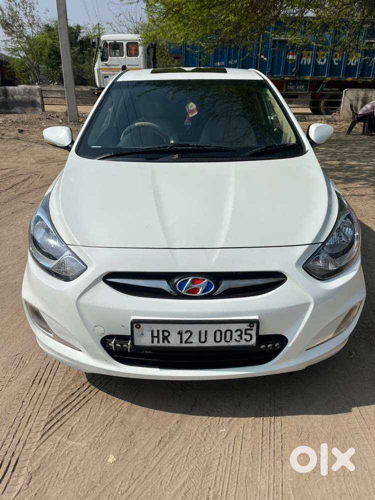 Hyundai Verna 2012 Diesel Good Condition. And Well Maintained