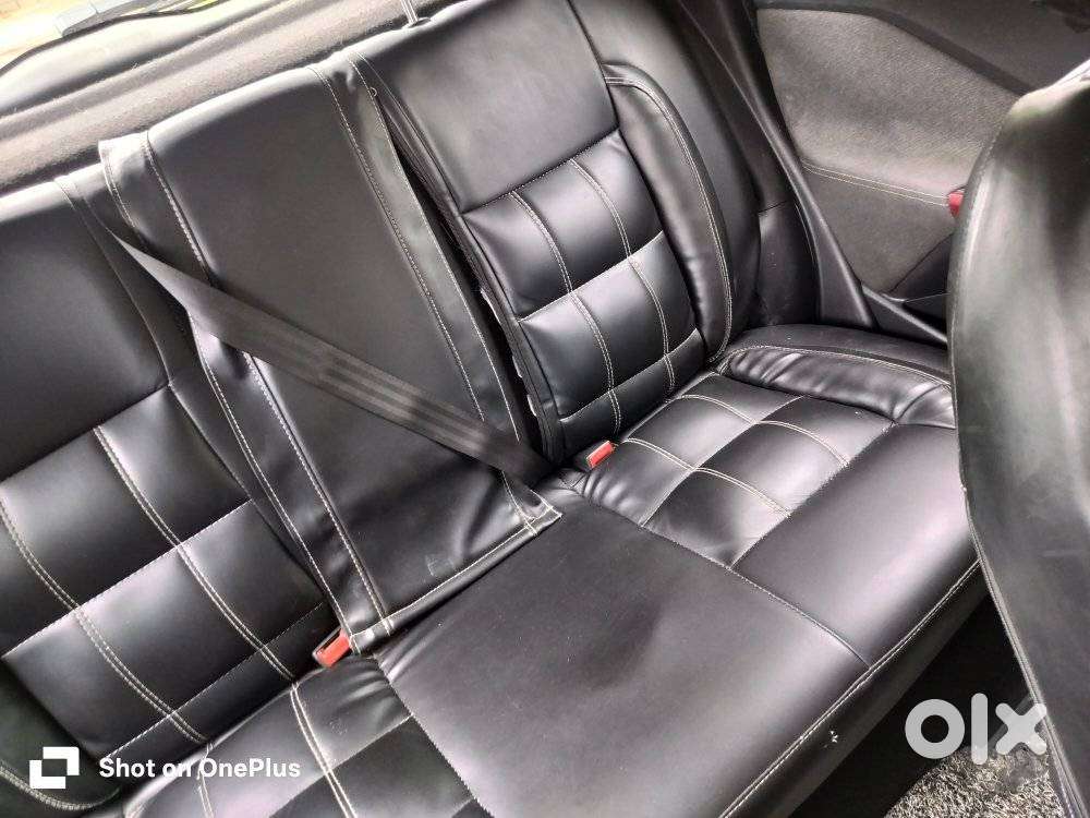 Nissan Magnite 1.0 Xv Premium, 2023, Petrol