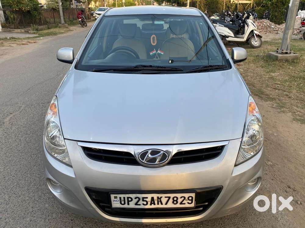 Hyundai I20 Magna 1.2 Mt, 2011, Petrol