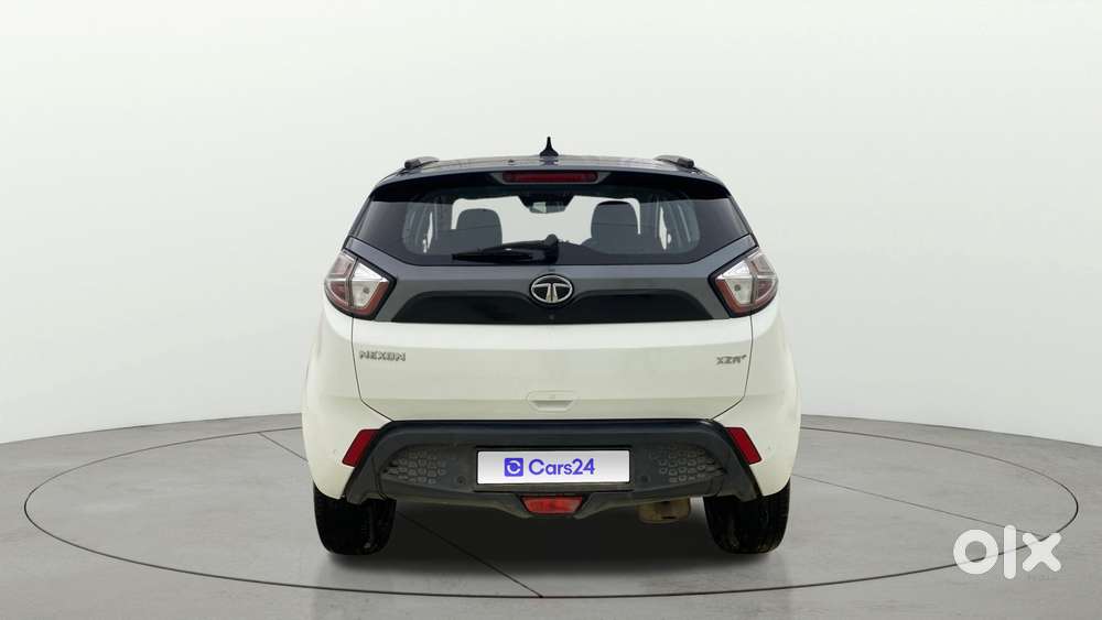 Tata Nexon 1.2 Revotron Xza Plus, 2018, Petrol