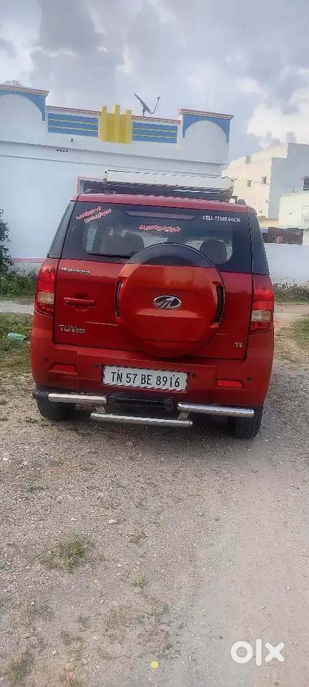Mahindra Tuv 300 T 8 Modal