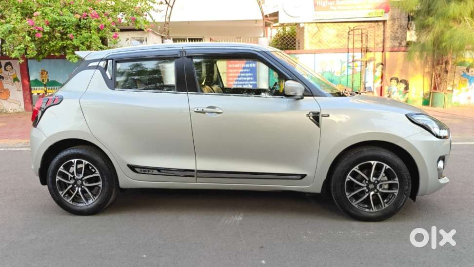 Maruti Suzuki Swift Zxi Plus, 2022, Petrol