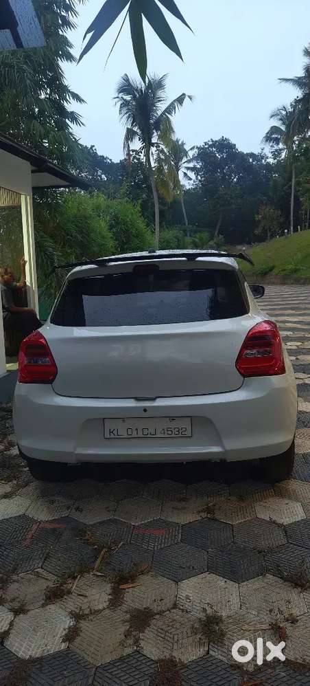 Good Condition, No Scratches, Sub And Android Screen Added,