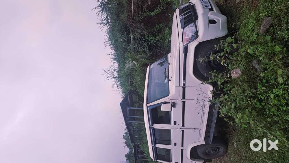 Mahindra Bolero 2012