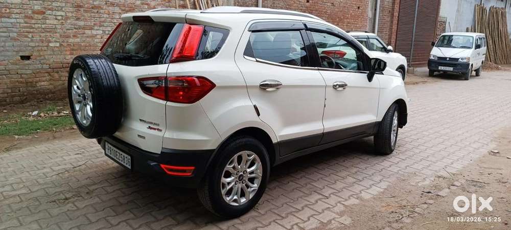 Ford Ecosport 2015 Diesel Well Maintained