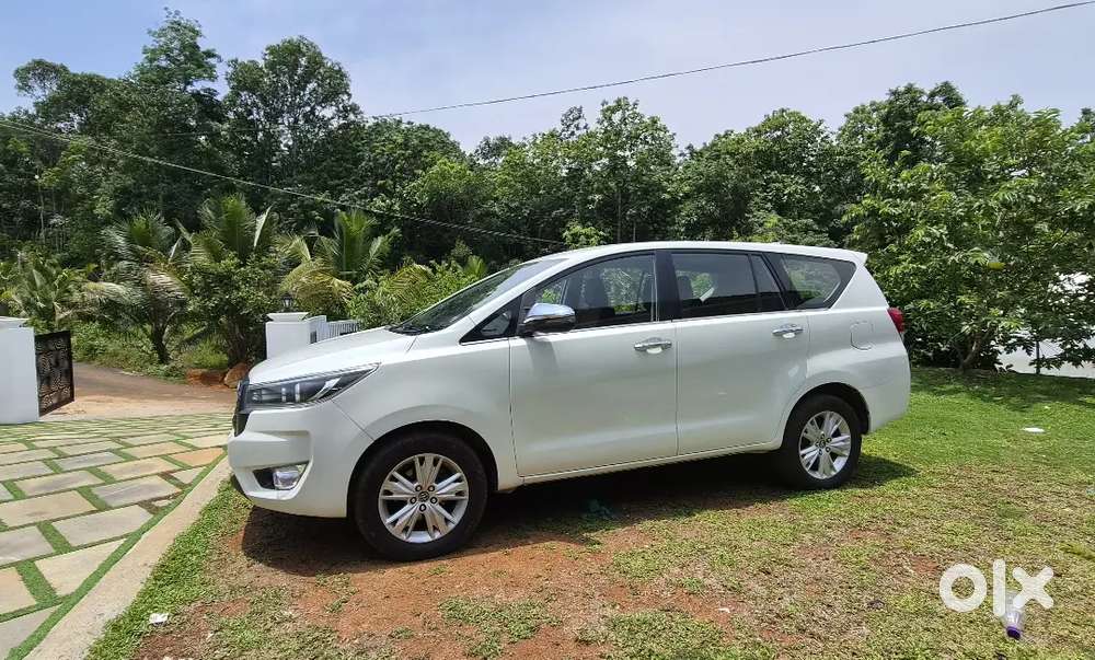 Innova Crysta 2.8 Z Automatic. Single Owned  Mint Condition.
