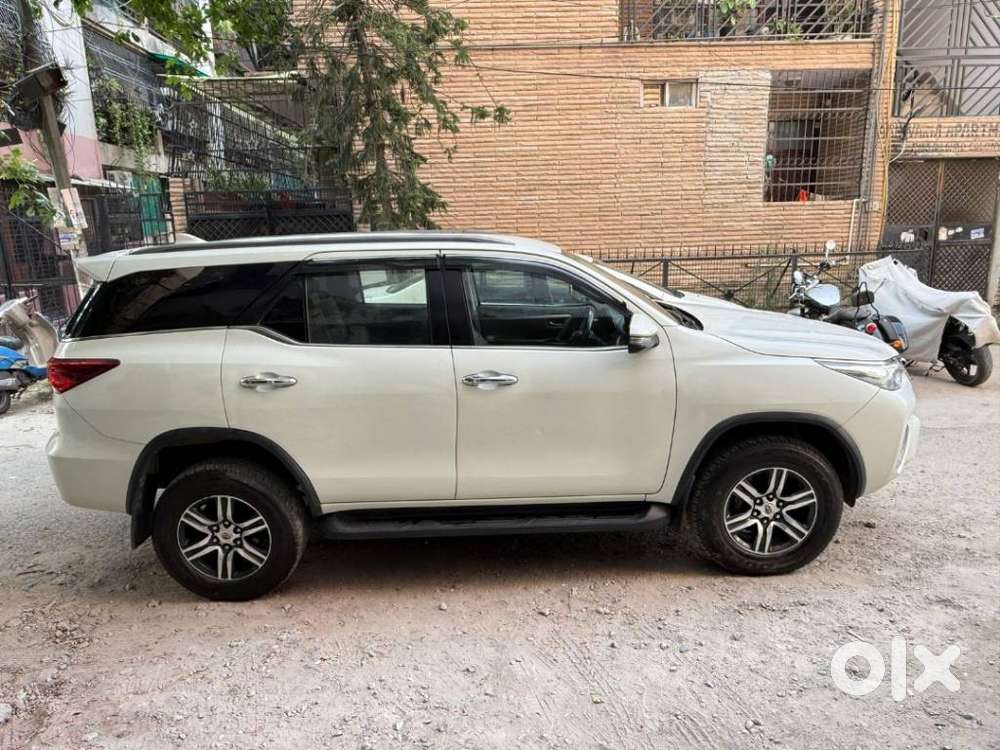 Toyota Fortuner 4x2 Mt 2.8 Diesel, 2018, Diesel