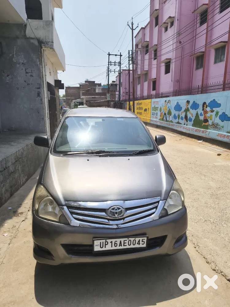 Toyota Innova 2011 Diesel Well Maintained