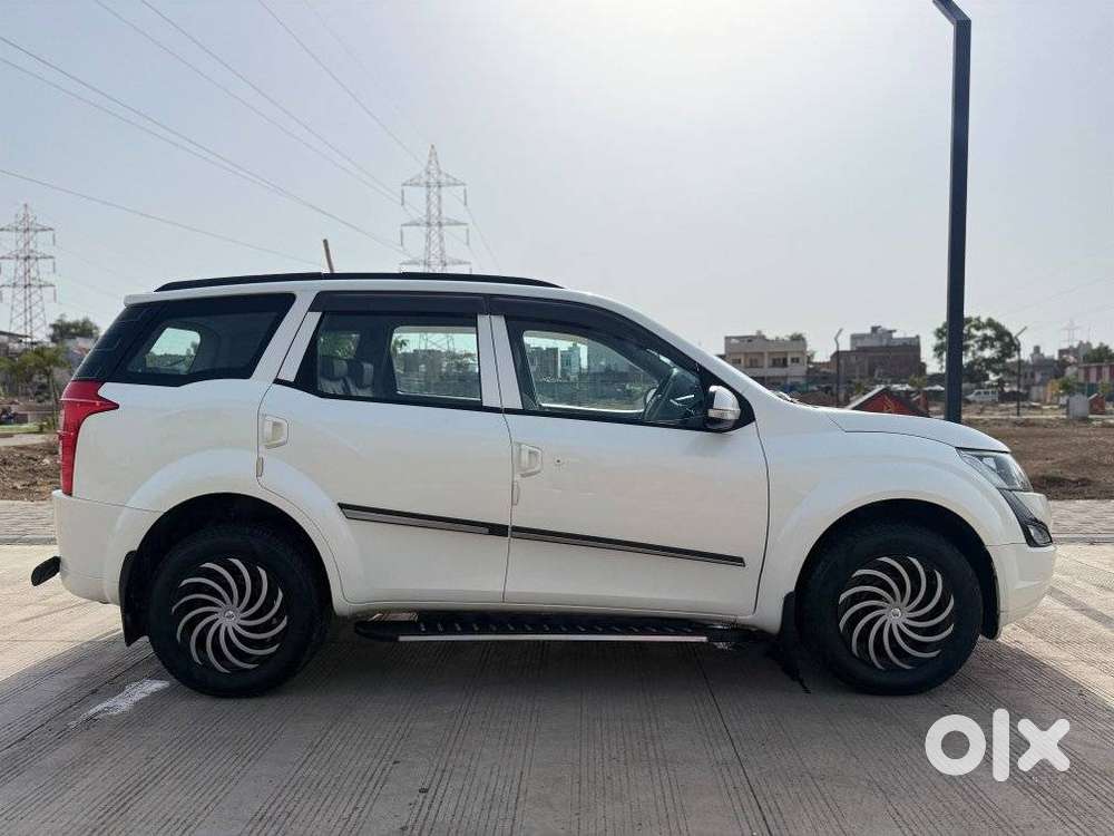 Mahindra Xuv500 W4, 2017, Diesel