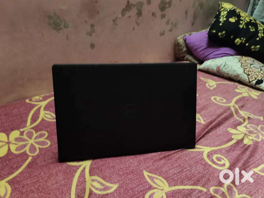 Dell Vostro 3520