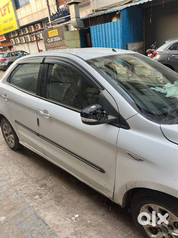 Ford Aspire Titanium 2017 With Low Km
