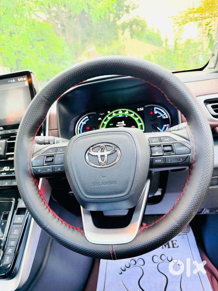 Toyota Innova Hycross 2.0 Zx (o) Hybrid 7 Str, 2024, Cng & Hybrids